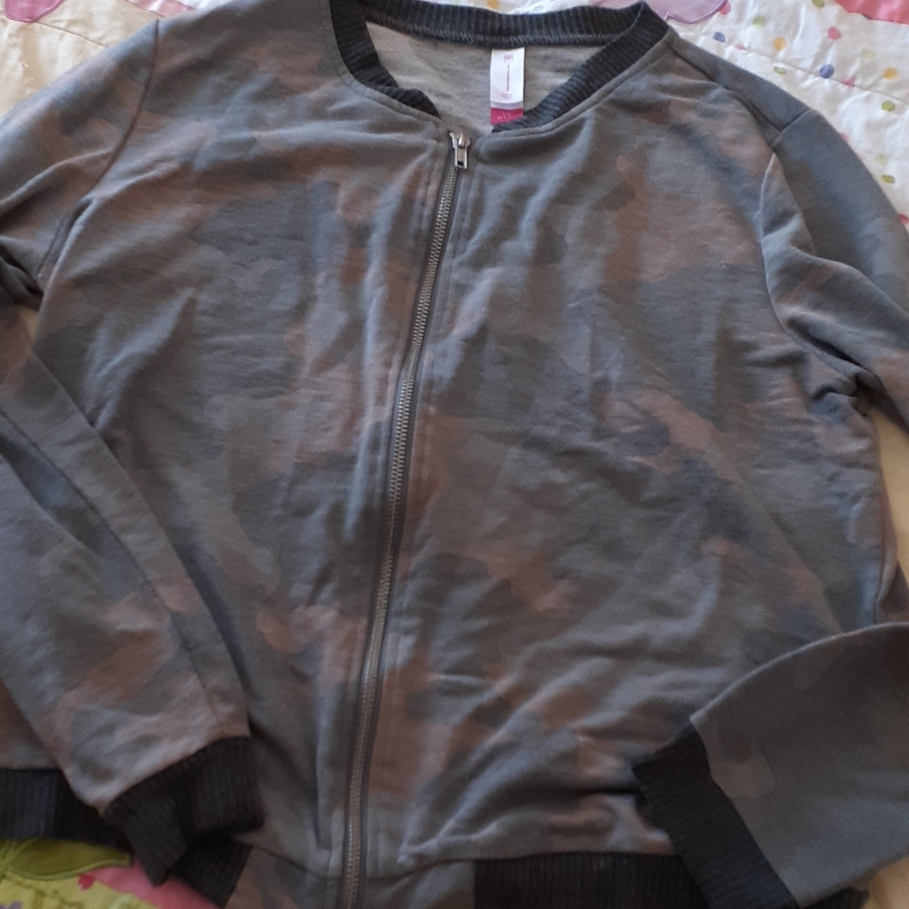 Camo Spring Jacket Large